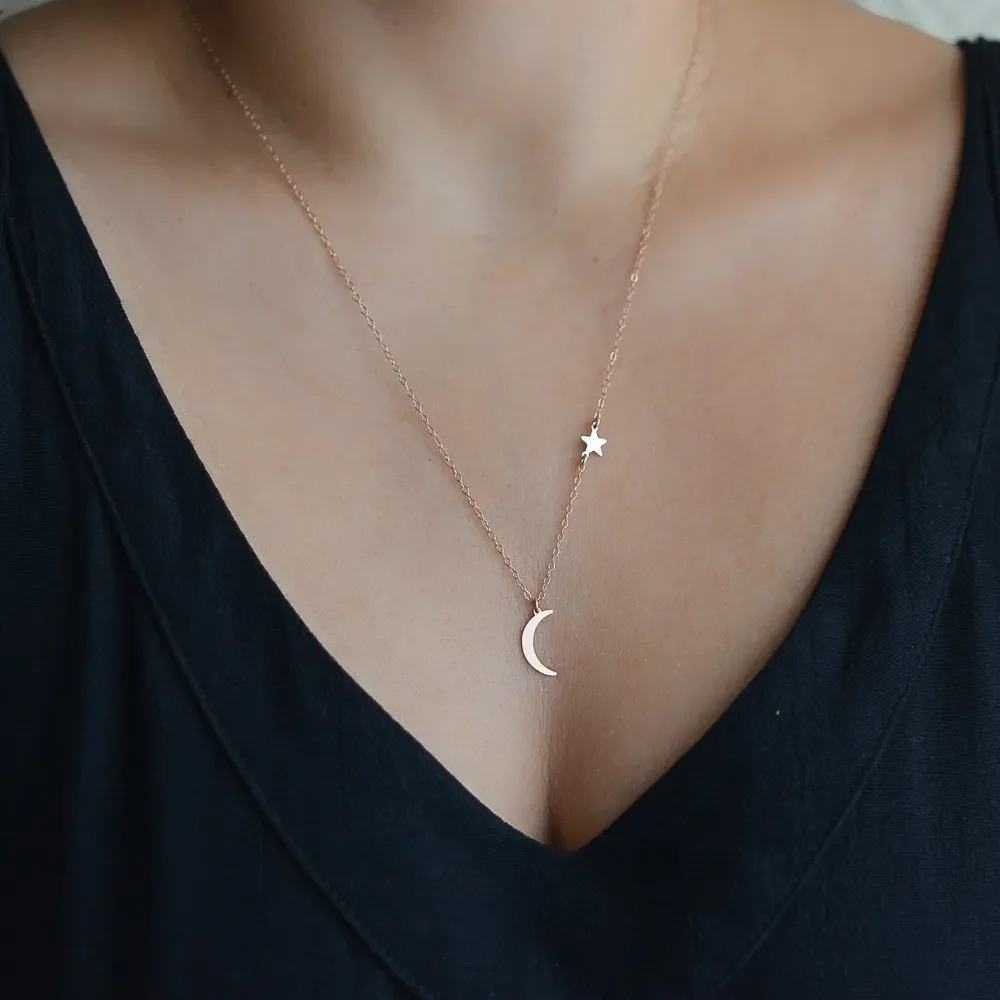 2pcs European and American Simplicity Versatile Moon and Star Pendant Necklace Women's Short Collarbone Necklace