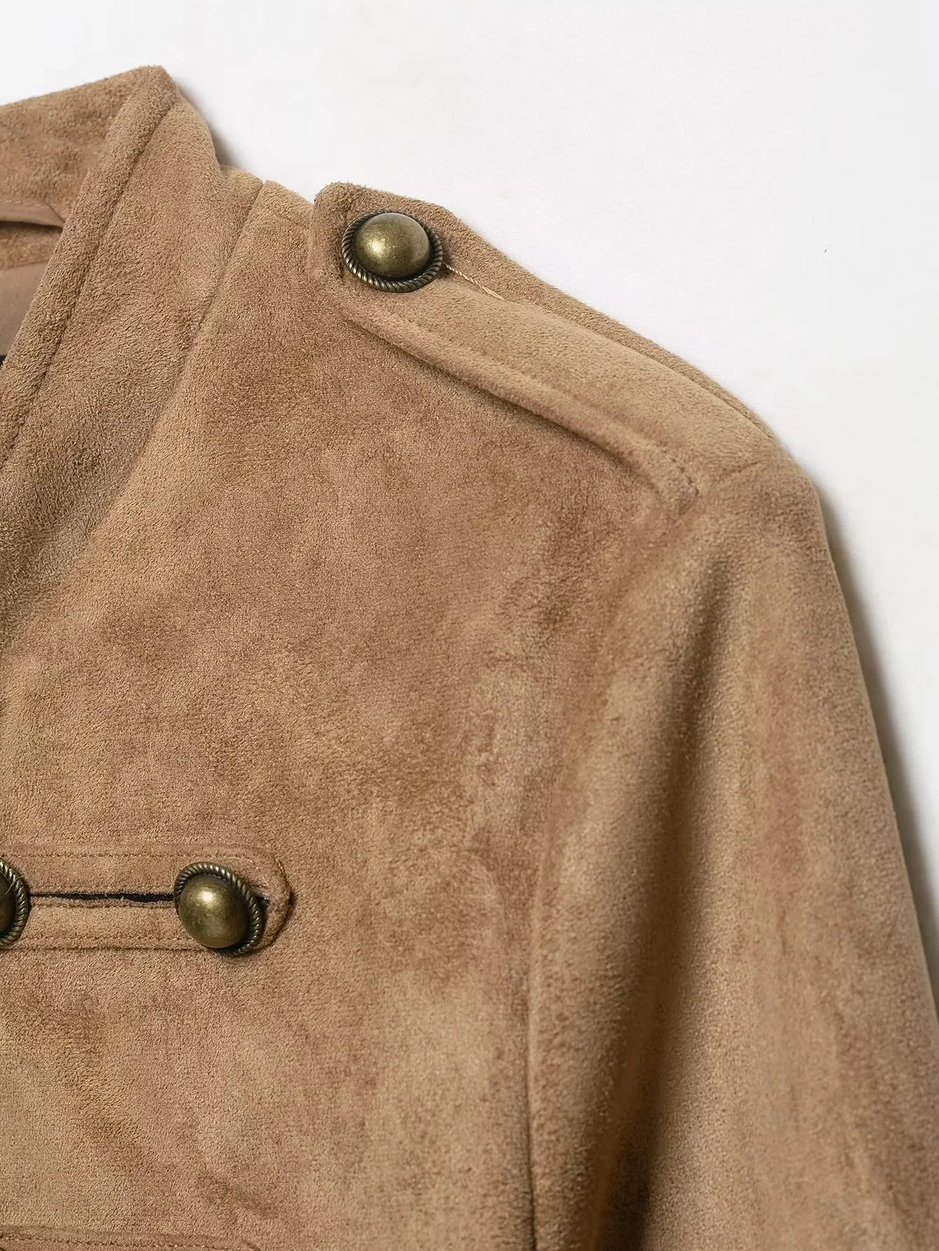 KONDALA Streetwear Vintage Chic Wildleder Khaki Damenjacke mit Knotenknöpfen, Reißverschluss, Langarm, Mode 2026 Herbst-Winter-Jacke – Detail 11