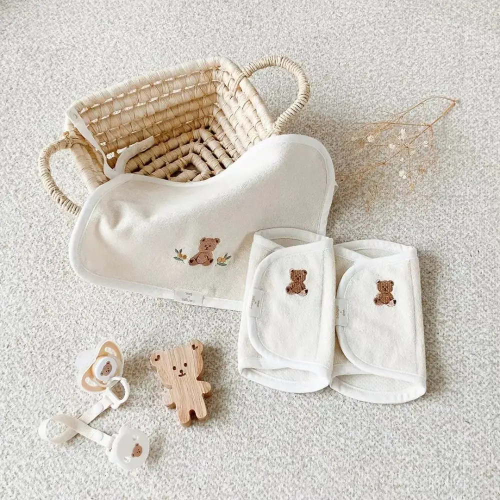 

Cute Burp Cloths Cotton Baby Bibs Cotton Feeding Apron Baby Saliva Towel Soft Rabbit Chest Bite Towel Newborn