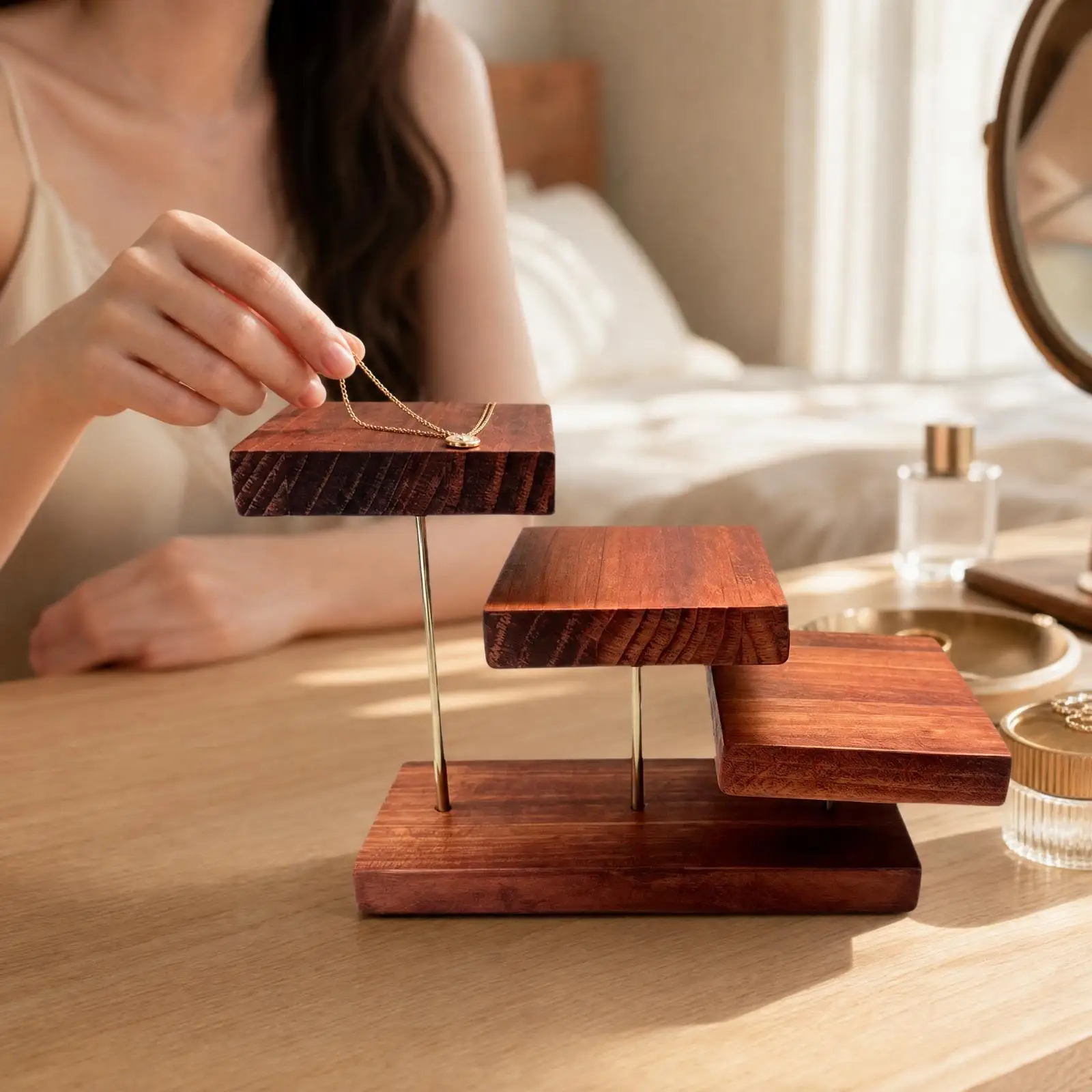 expositor-de-joyeria-de-madera-con-acabado-en-nogal-expositor-de-joyeria-multifuncional