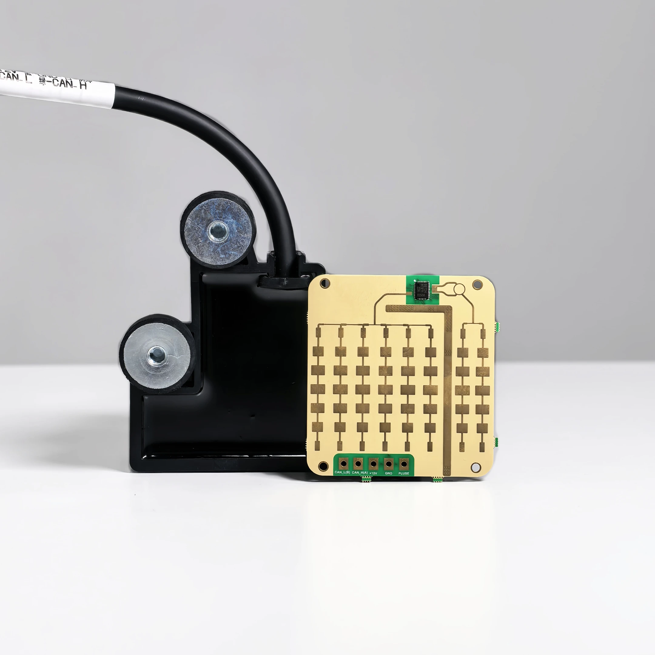 24GHz Radar Low Speed Measurement Sensor With CAN, 0.36km/h-80km/h Millimeter Wave Tractor Ground Speed Sensor