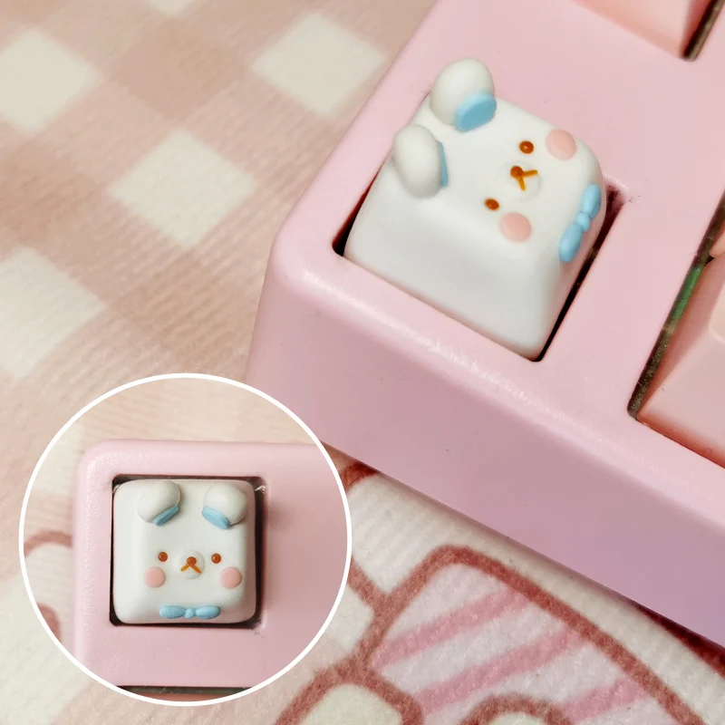 Personalized Cute Keycaps Handmade Soft Clay Mechanical Keyboard Keycaps Pig/rabbit Keycaps Suitable for Mechanical Keyboards