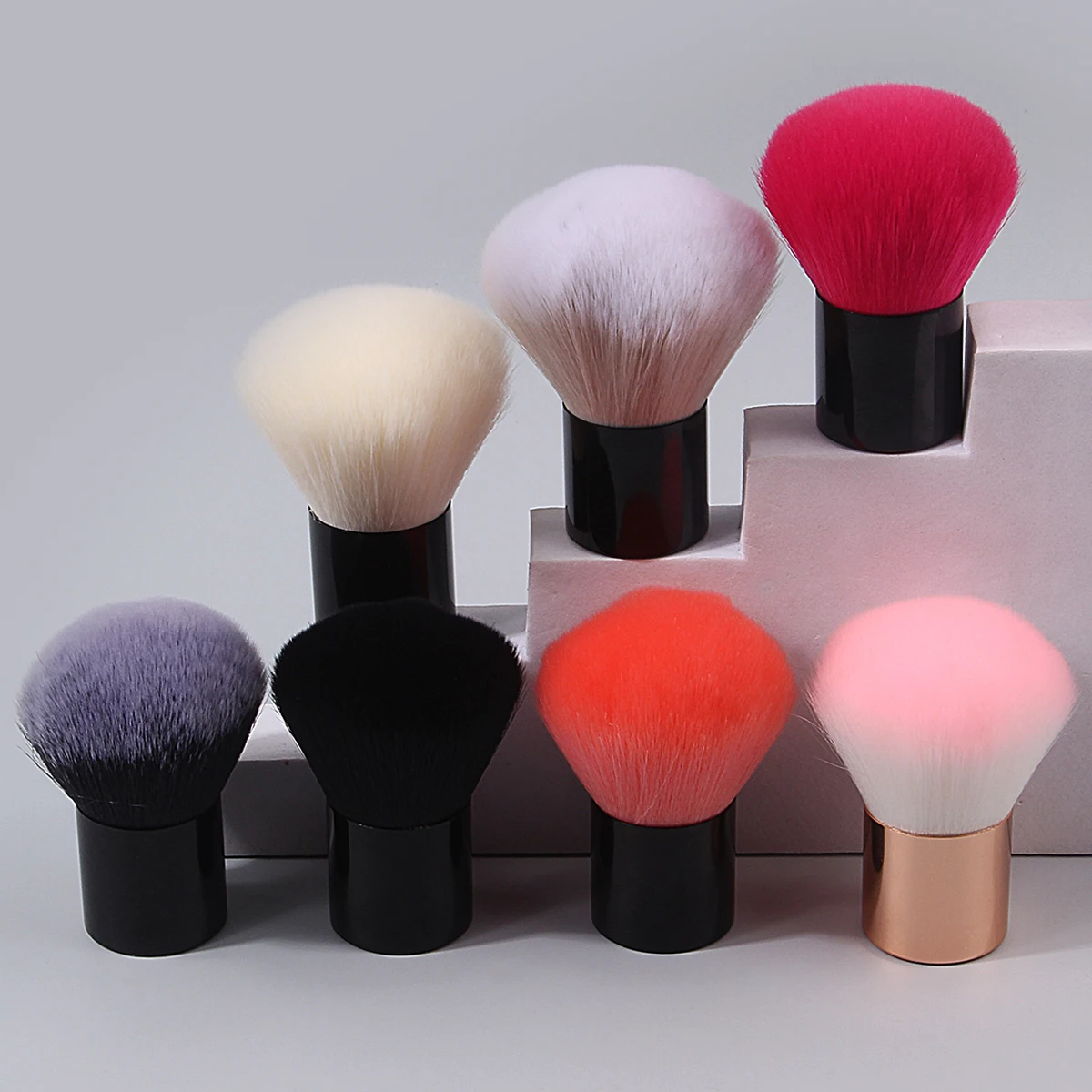 Brosse à fard à joues en poudre libre à tête de champignon Portable, brosse de nettoyage des ongles, brosse à ongles, brosse à poussière, outil de beauté multifonctionnel à poils souples