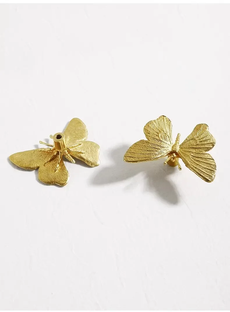 2pcs New Wardrobe Cabinet Door Butterfly Handle French Brass Handles Creative Children's Room Copper Flower Pulls Solid Knob