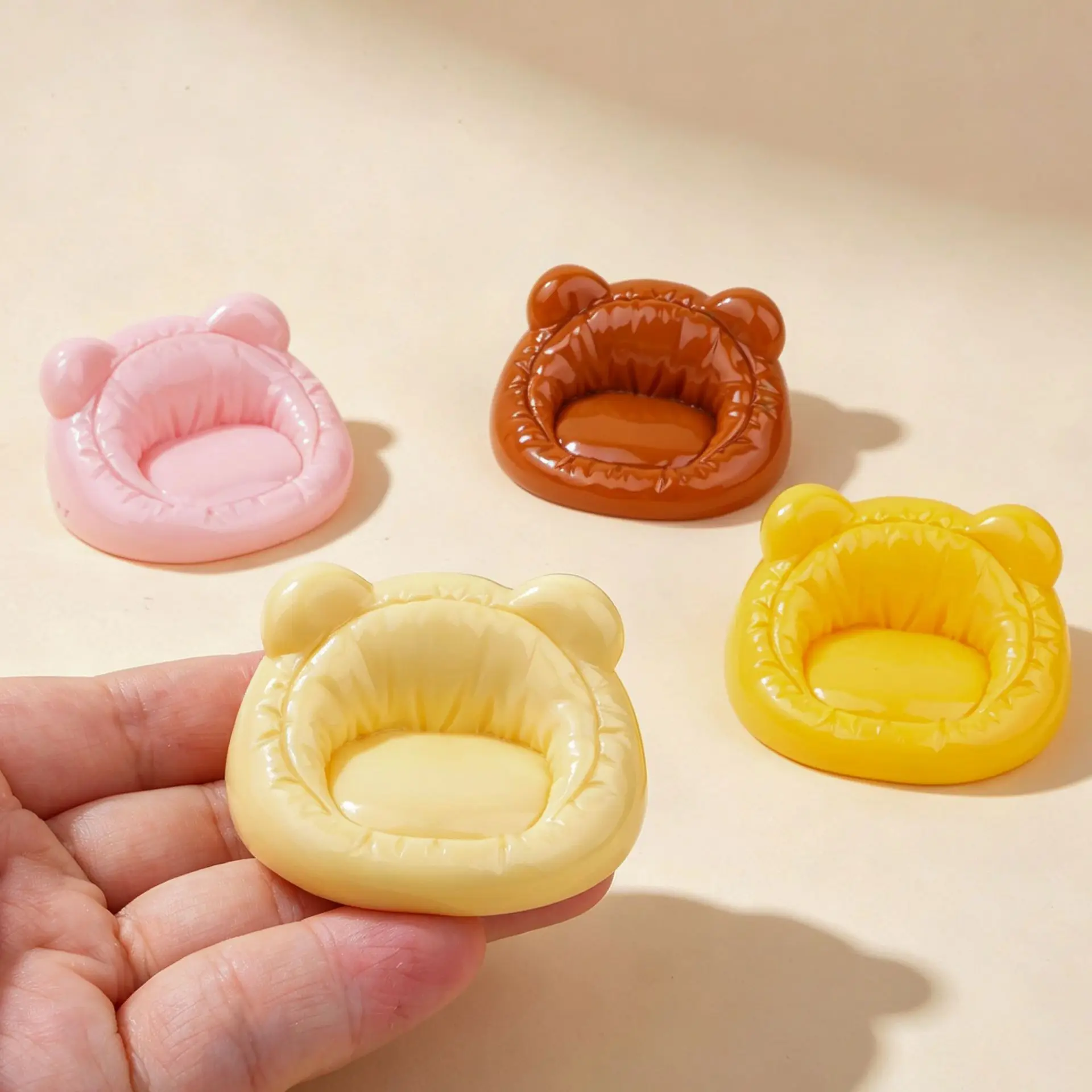 2pcs Mini Bear Sofa Model Sofa Miniature Scene DIY Resin Prop Dollhouse Furniture Craft Accessory Decoration Desktop Ornament
