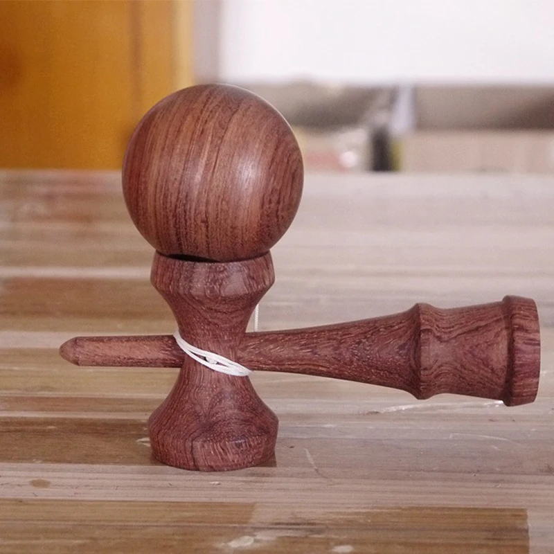 Hochwertige Kirsch holz profession elle Kendama Spielzeug ball Outdoor Kinder Erwachsene Jonglieren Spielzeug ball japanische Kendama Spielzeug