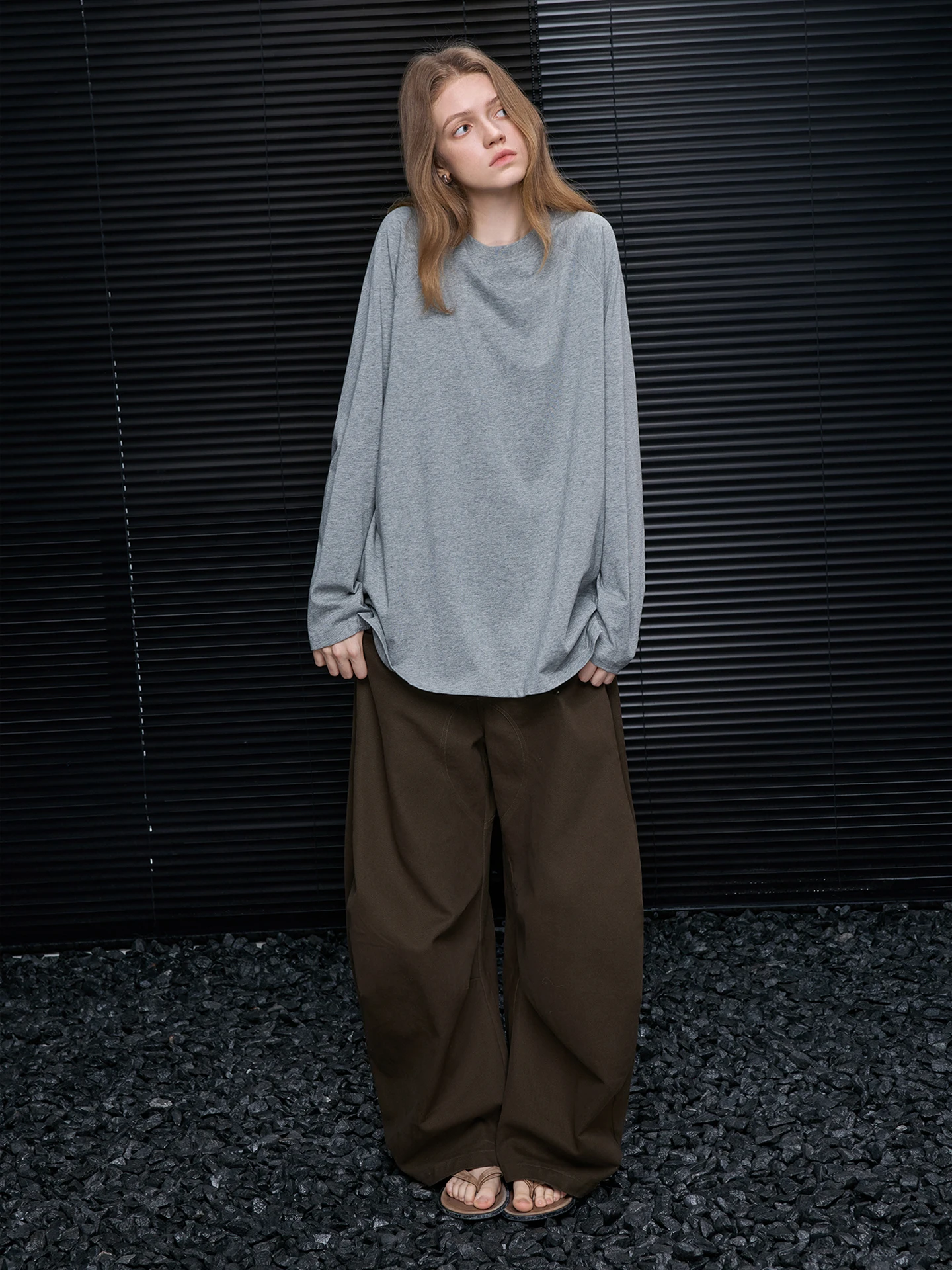 

ey Long Sve Pure Cotton T-irt Women's Spring 2026 Loose Lazy Sle Casual Versatile Beautiful Street Sle round Ne