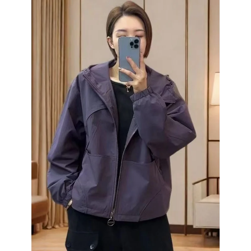 New Spring Autumn New Fashionable Loose Hooded Short Versatile Large Pocket Temperament Top Double Coat Squirting Jacket