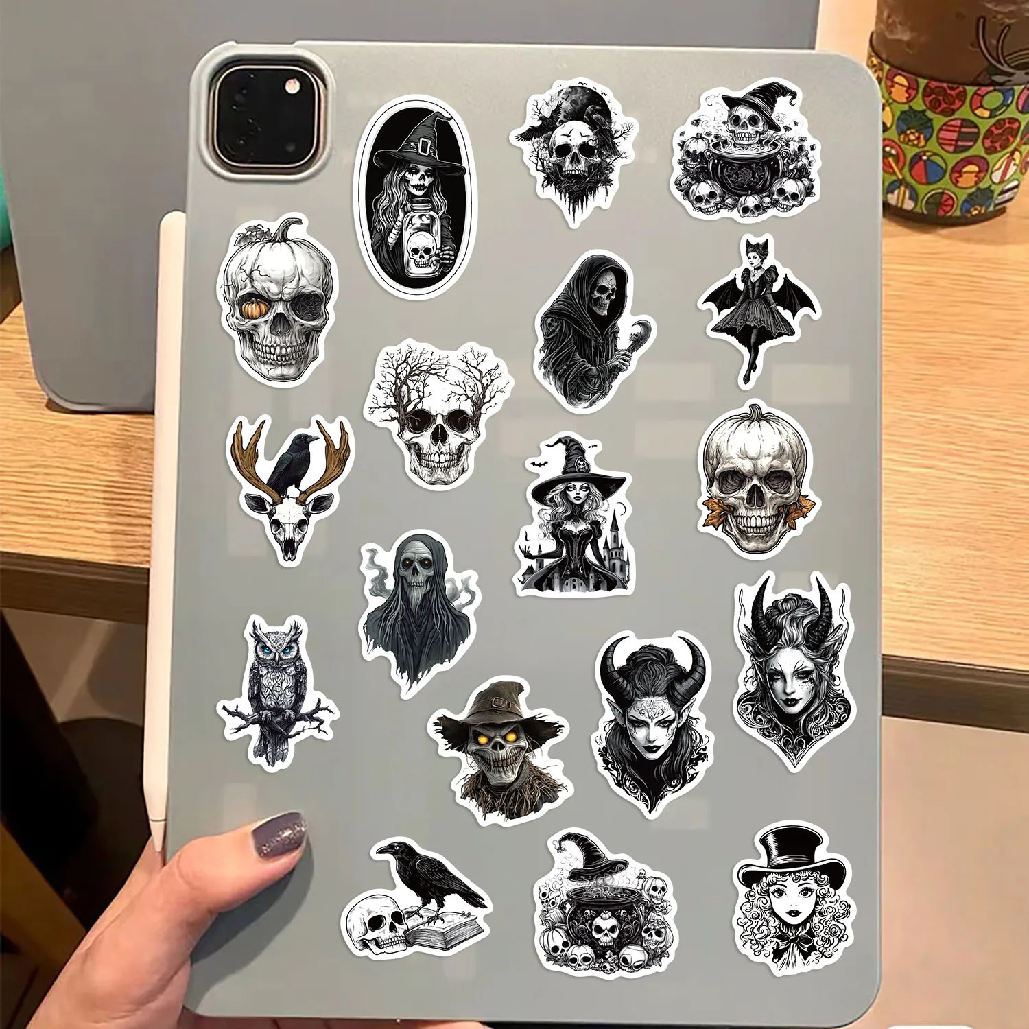 50Pcs Retro Aesthetic Horriblr Skull Pumpkin Cartoon Stickers For Decoration Laptop Phone  Suitcase Skateboard  Sticker Decals