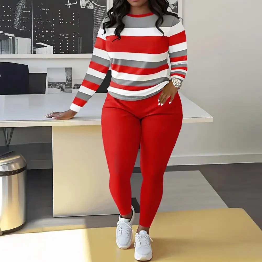 

Женский комплект из двух предметов. Женский брючный костюм с капюшоном. Костюм из двух предметов. Спортивные костюмы с длинными рукавами. Комплекты для бега. Полосатый одинаковый повседневный комплект для отдыха.