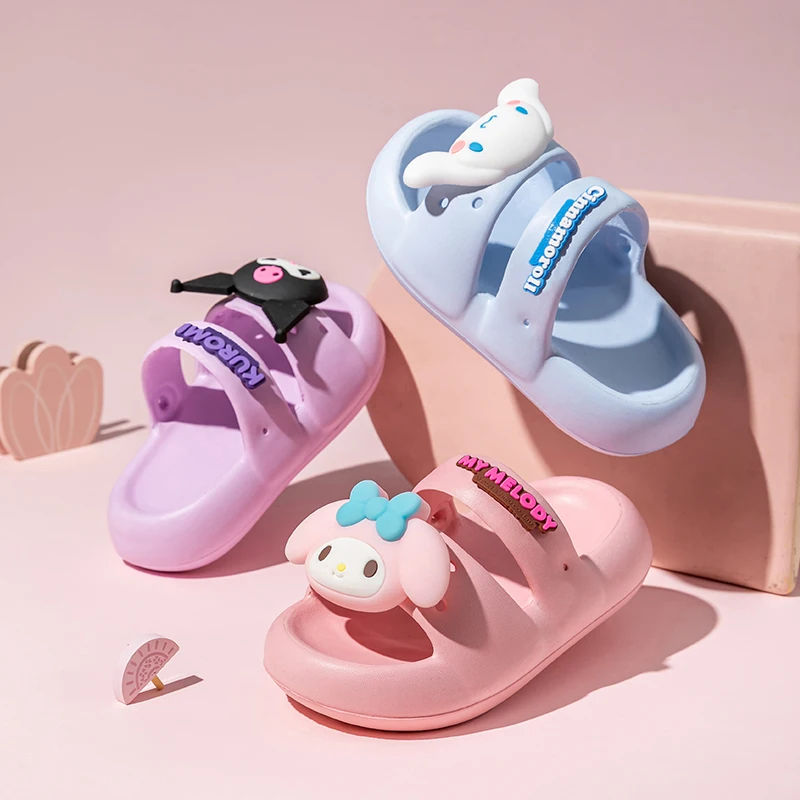 

Miniso Sanrio Kuromi New Children'S And Girls' One-Piece slipper Summer Boys' Beach Shoes Anti Slip Soft Sole Eva Princess Shoes