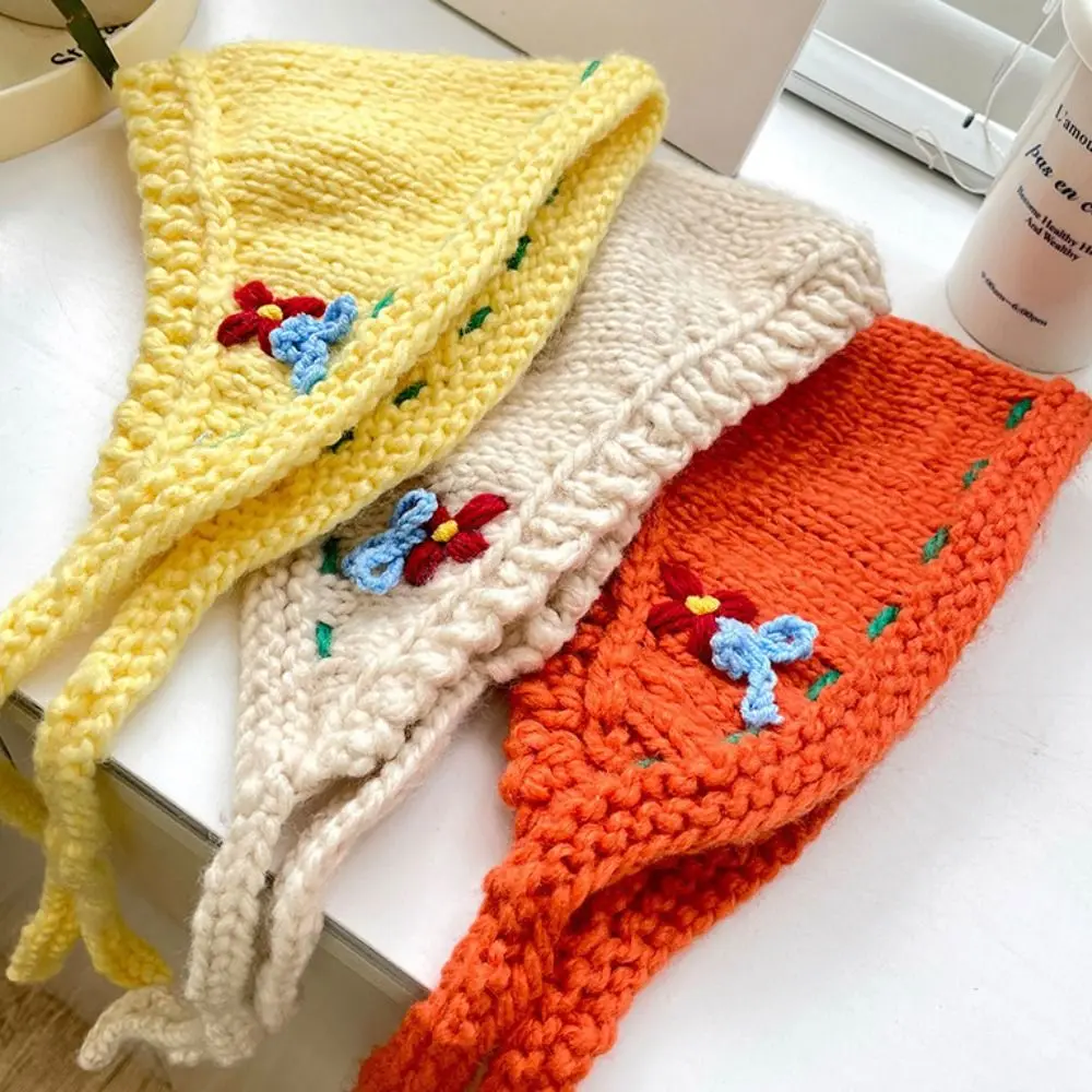 Retro Y2K Knitted Triangle Scarf Triangular Bohemian Crochet Flower Turban Korean Retro Bandana Vacation