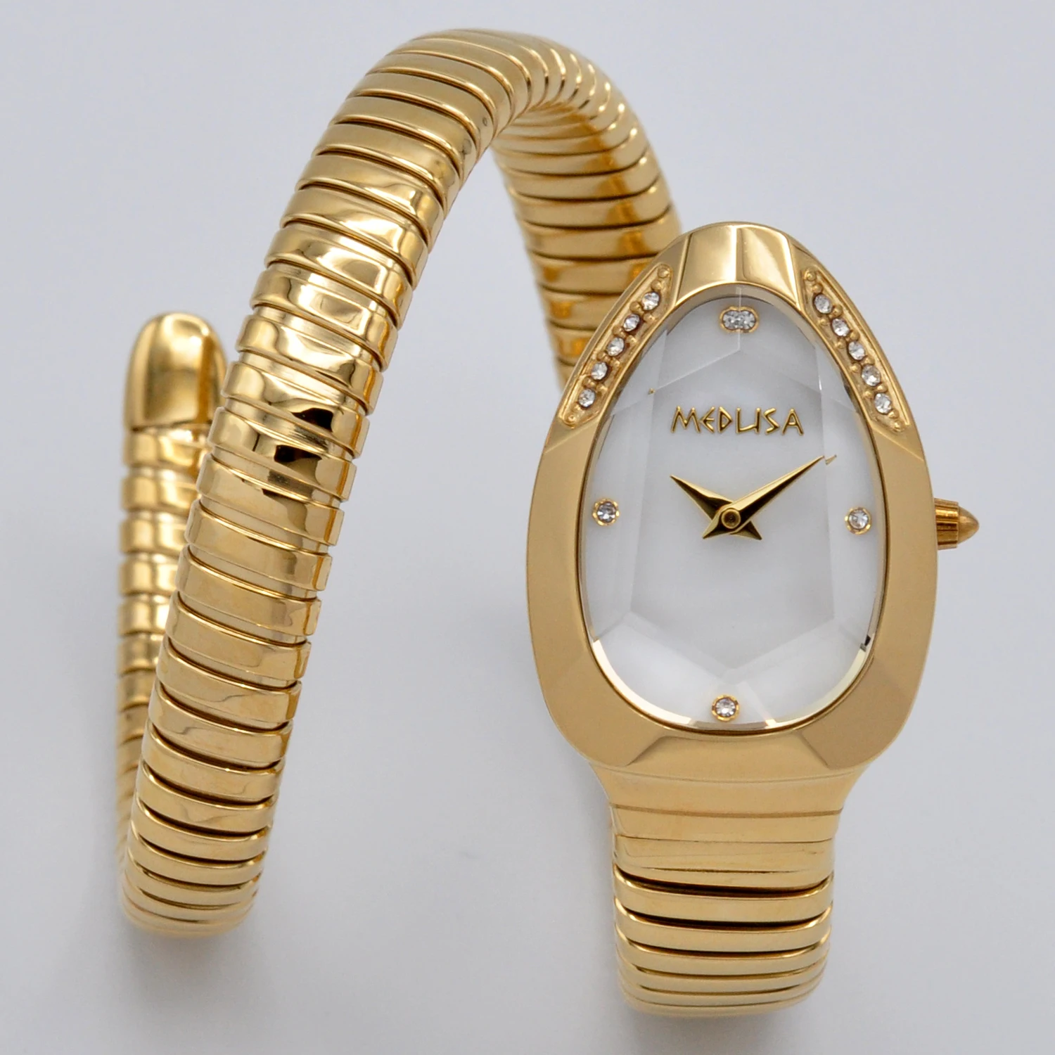 2026 High Quality Gold Diamond Set Snake Shaped Dress Watch Bangle Style Fashionable Unique Brand Same Style Women's Wristwatch Sff32975d3c3f47718ca774b576d70d113
