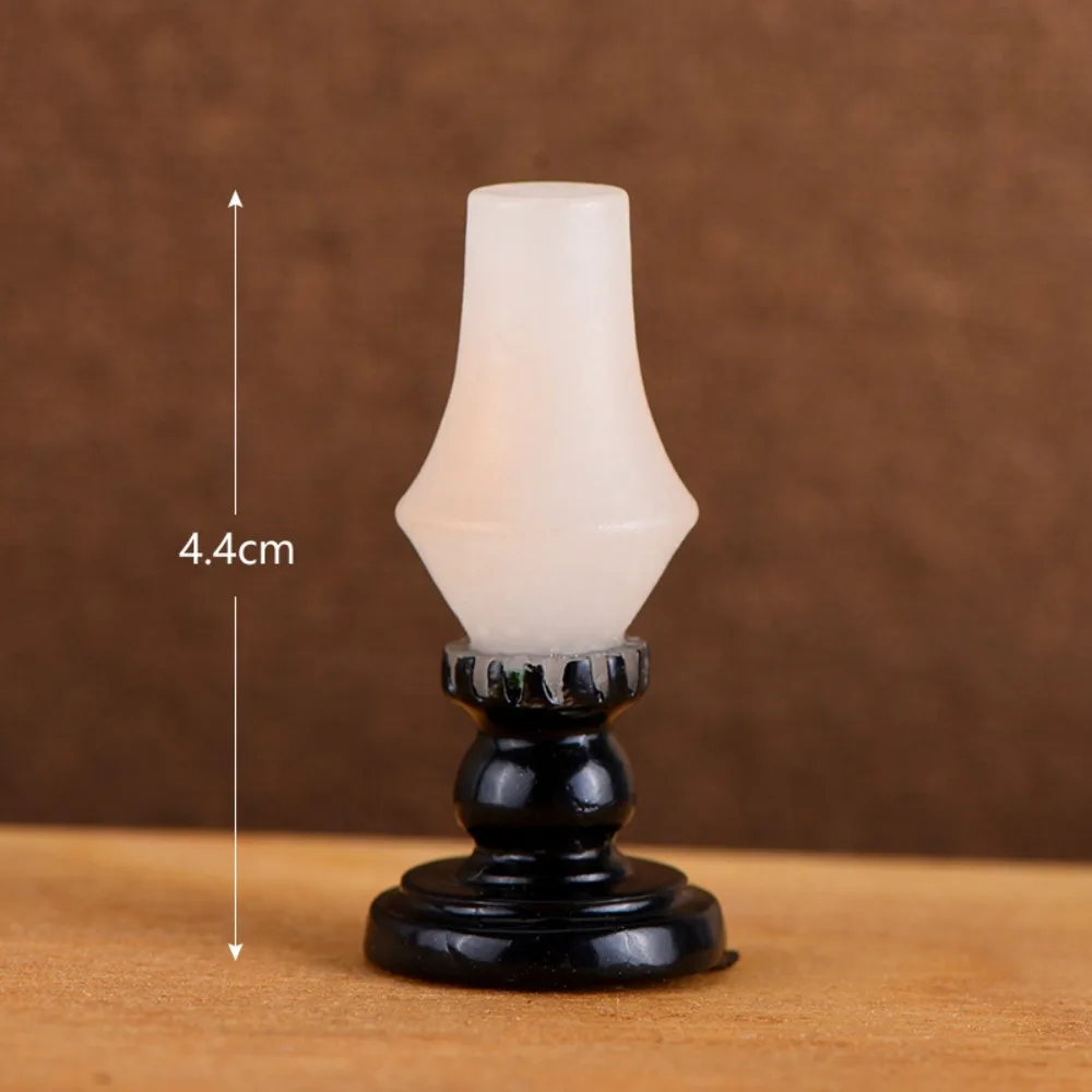 1Pcs 1:12 Scale Dollhouse Mini Candelabra Miniature Candlesticks Furniture Toy Candlesticks Furniture Toy Mini Plastic