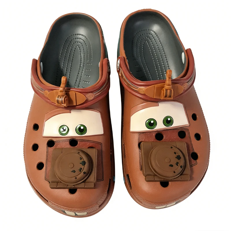 Croc-stijl klompen dia sandalen Disney beeldje anime auto's Mater antislip ademende strandschoenen outdoor casual schoenen voor jongens