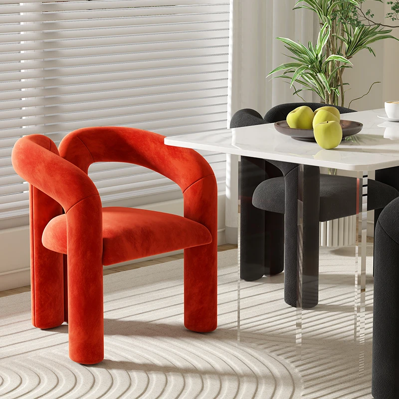 Стул-комод Small Embrace Chair Light Luxury Premium