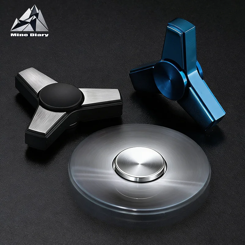 Novel Mini Hand Gyroscope EDC Stainless Steel Stress Relief Toy Stylish 3-Blade Fidget Spinner Relieve Stress Fidget Toys