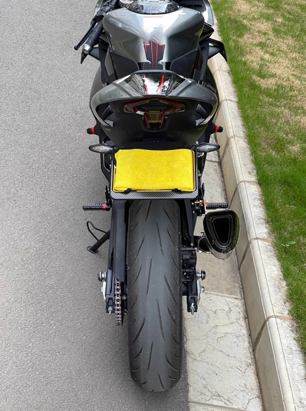 Für CFMOTO CF MOTO 450SR 450SS SR450 SR 450 SR SS 2022 2023 2024 Zubehör Auspuffrohrhalterung Schalldämpferhalterung – Detail 5