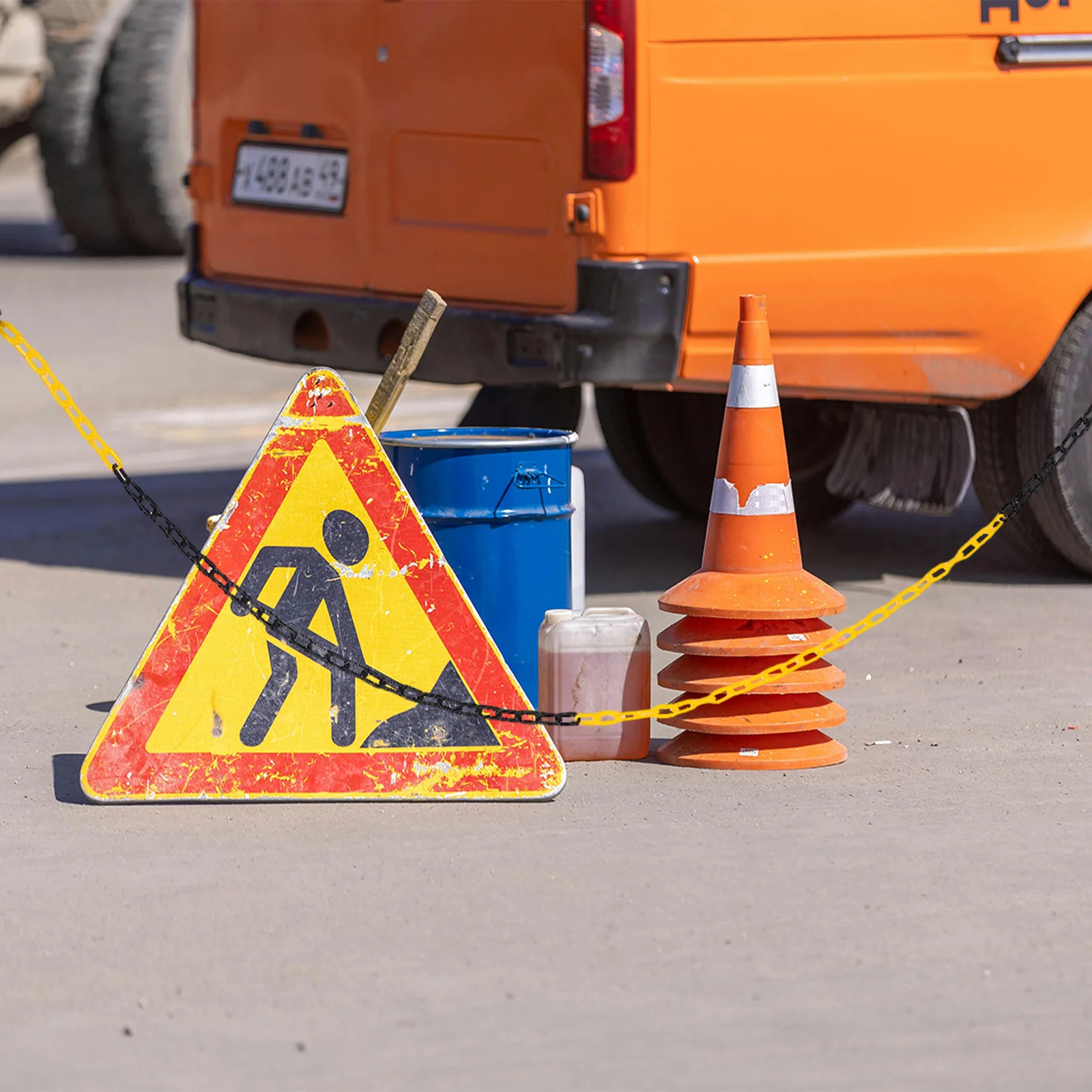 Durable Bright Color Plastic Chain Link Fence Safety Barrier for Parking Driveway Crowd Control and Traffic Warning