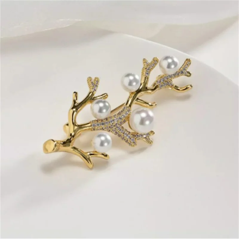 Broche de árbol frutal con diamantes brillantes para mujer y niña, ramillete elegante, alfileres versátiles, accesorios de ropa, regalos