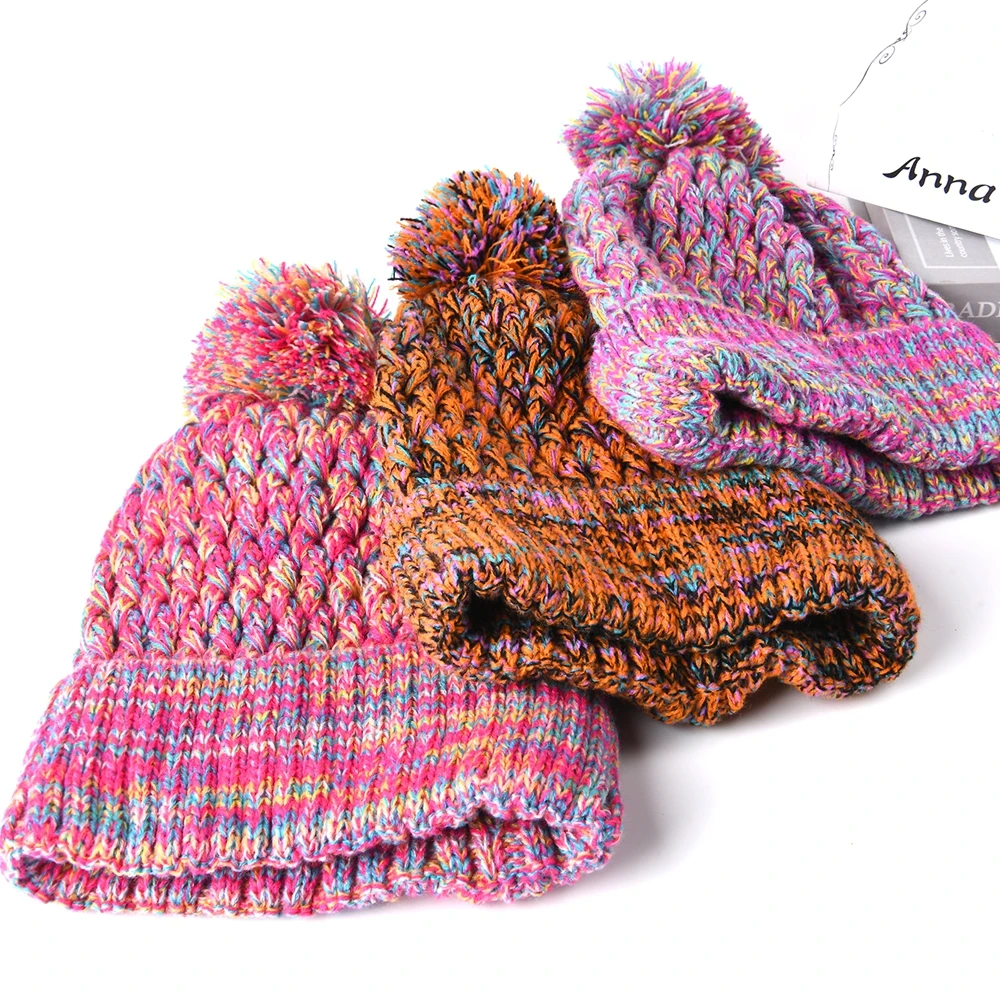 Ladies Single Layer Knitted Hat with Colorful Ball Pom Winter Head Warmth Pineapple Patterned Cap Beanie with pom-pom‌