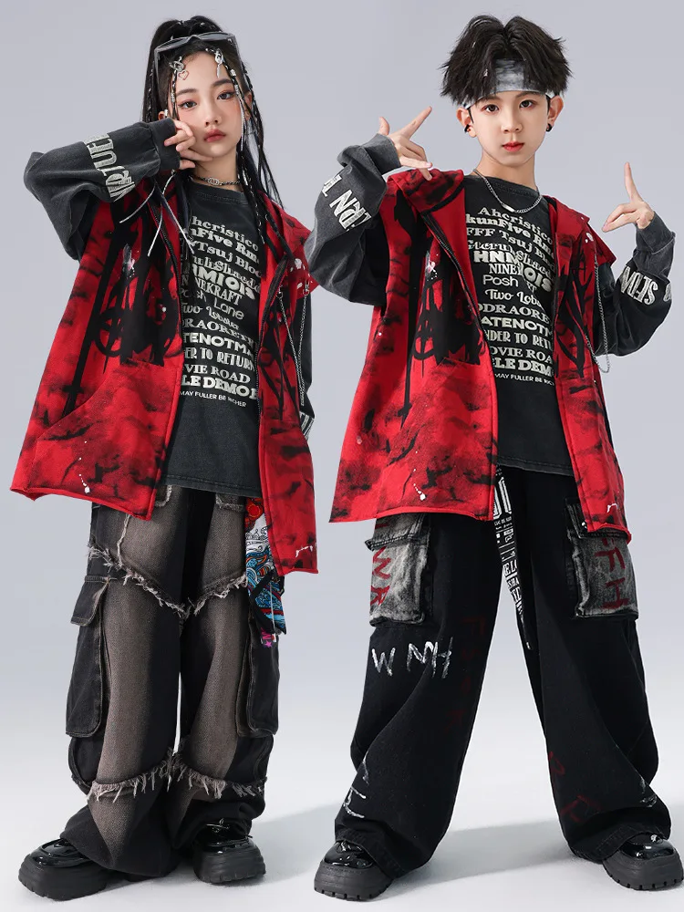

2024 New Kpop Girls Jazz Dance Costume Red Hoodi Letter Print Long Sleeved Top Casual Pants Performance Costume Set Children