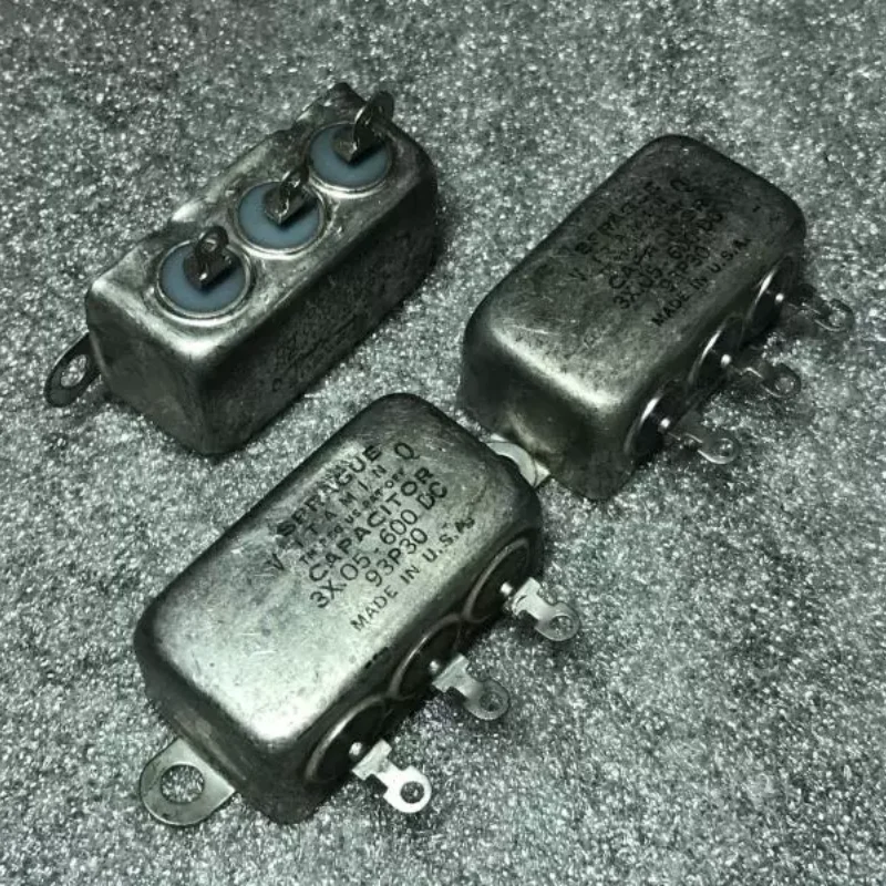 

Антикварный SPRAGUE Sibi VQ 3 × 0,05 мкФ поколения 0,047 мкФ 600 В медный корпус желчного пузыря машина масляный конденсатор