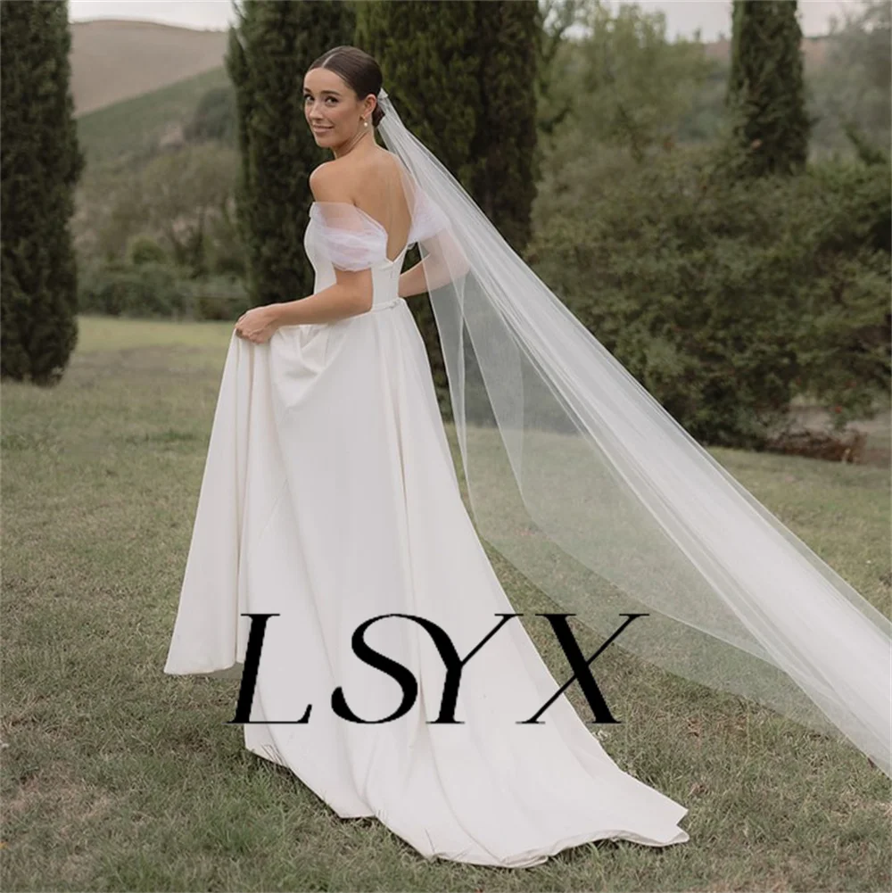 Lsyx Off Shoulder Eenvoudige Plooien Trouwjurk Voor Vrouwen Elegante Rits Rug A Line Court Trein Bruidsjurk Op Maat Gemaakt