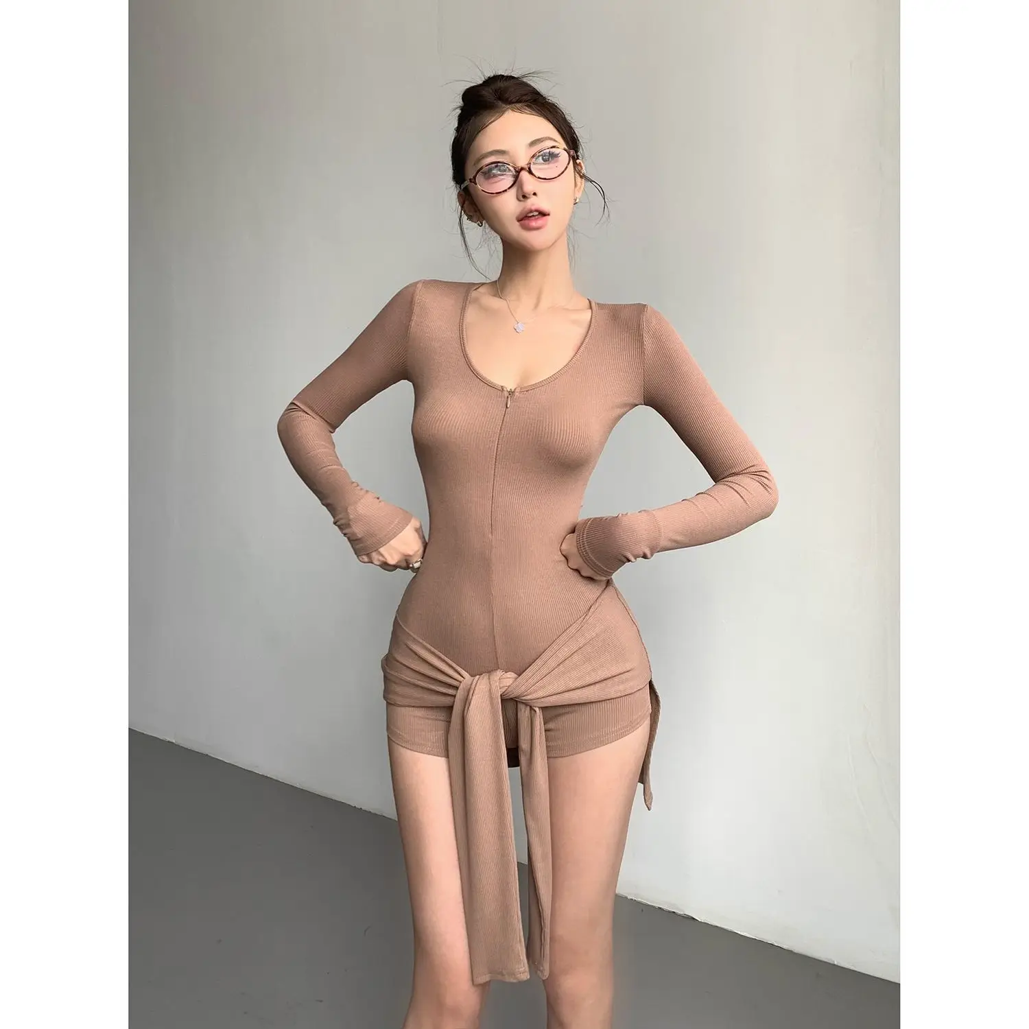 Body da donna sexy da donna in rete trasparente trasparente in pizzo aderente aderente aderente da palcoscenico clubwear da sera cut-out senza maniche