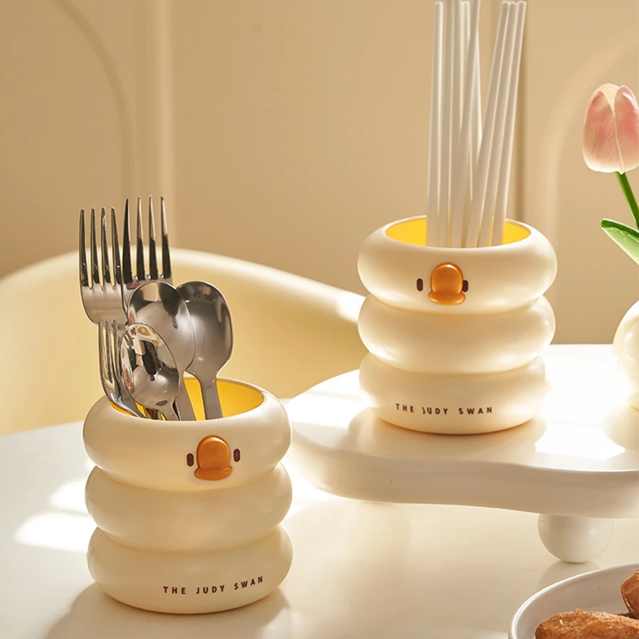 لطيف الكرتون جولة قلم رصاص حامل مكتب مكتب القلم وعاء كأس حالة الحاويات المنظم مقلمة دائم