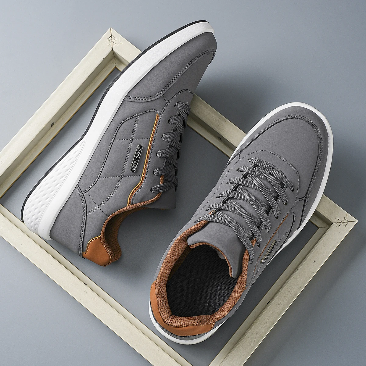 Neue atmungsaktive Lederschuhe für Herren, leichte, bequeme Herren-Sneaker, modische Schnürschuhe, Freizeitschuhe, flache Schuhe, Zapatillas Hombre – Detail 10