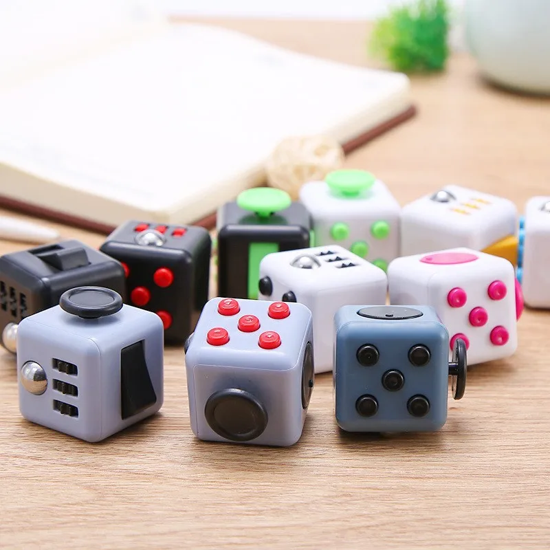 New Adult Fidget Toys cubHand Pinching Venting Anti  Anxiety 6sided Playable Decompression Anti-Stress Relief Toy Dice Magic Cub