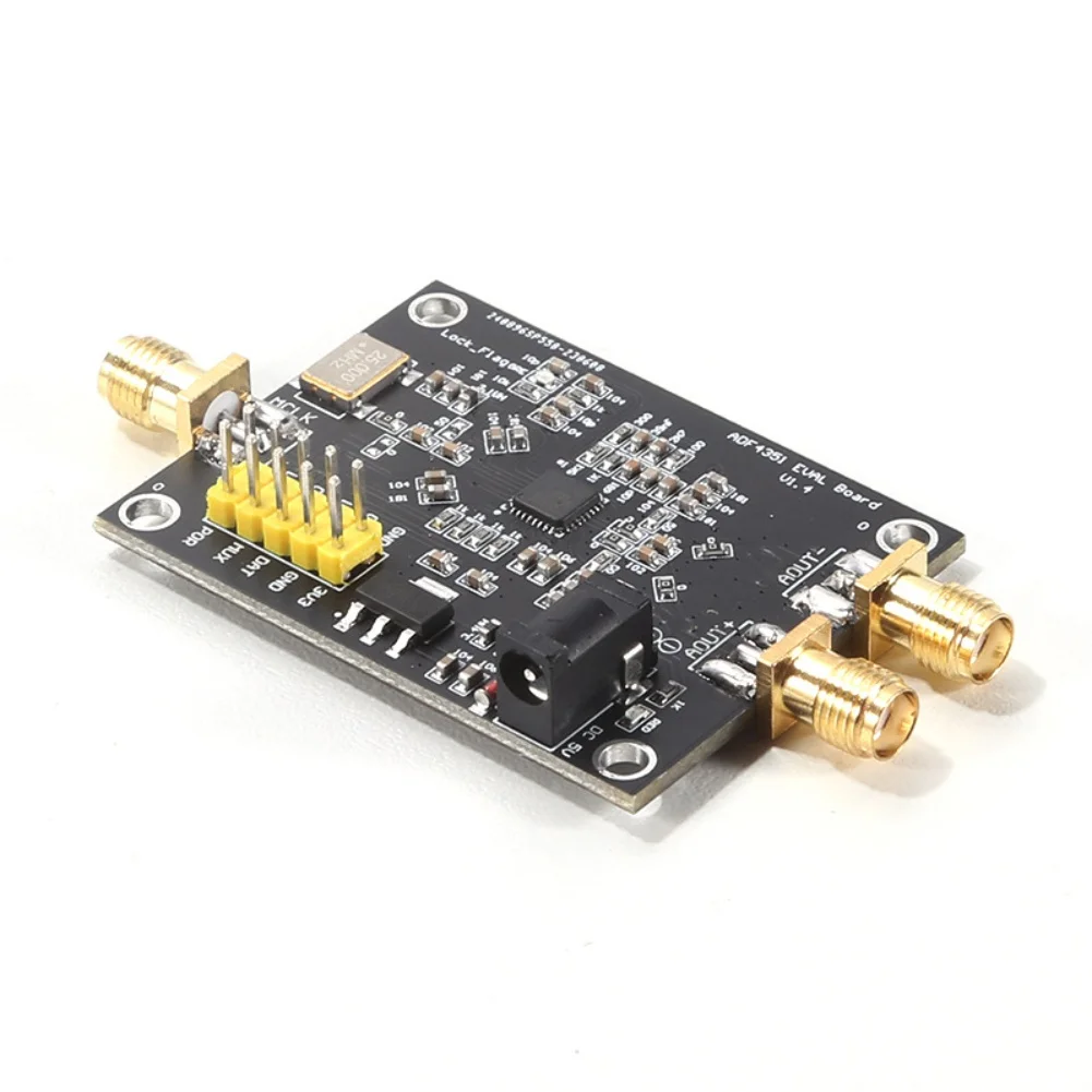 مجلس التنمية ADF4351 ADF4350 35 ميجا هرتز إلى 4400 ميجا هرتز مولد إشارة الترددات اللاسلكية مع دبابيس حالة القفل وواجهة التحكم