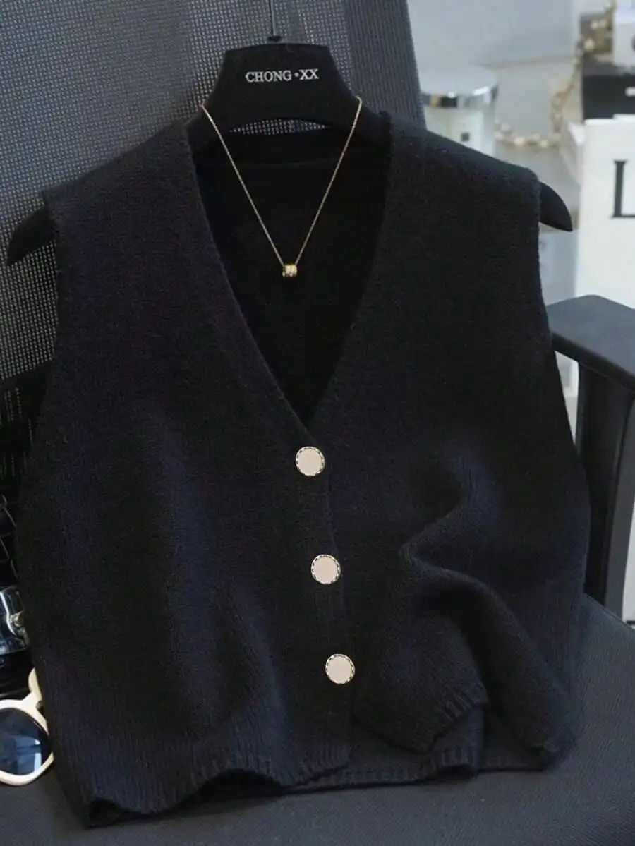 Cream V-Neck Knit Sleeveless Cardigan with Button Front, Lightweight Summer Vest