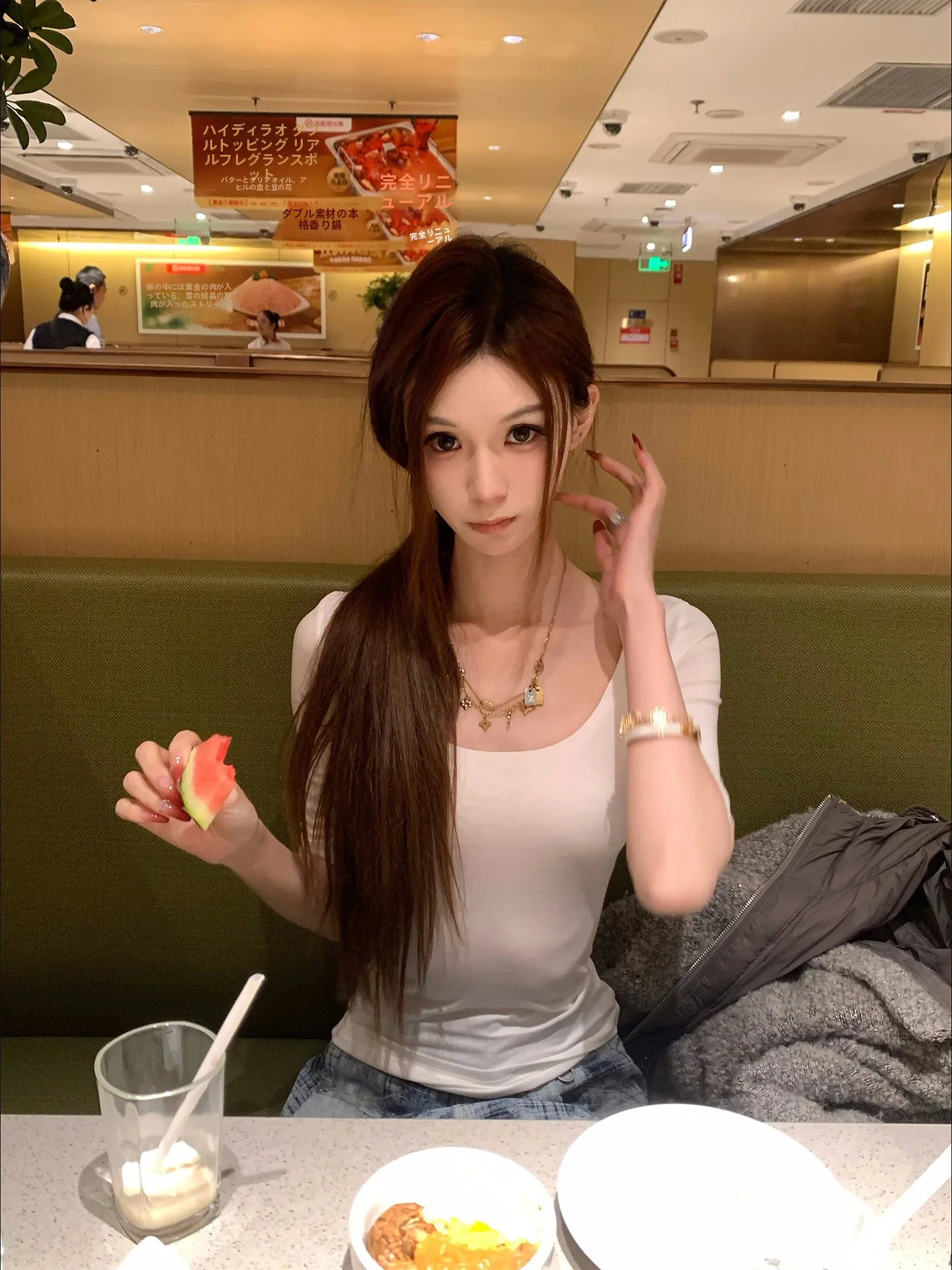

Футболка Sweet Yilin с U-образным вырезом, базовый стиль, короткий рукав, приталенный крой, повседневный топ для женщин, летняя, дышащая, комфортная
