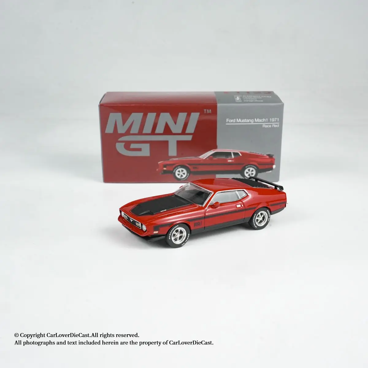 

Модель автомобиля из сплава MINIGT 1:64 Ford Mustang Mach1 1971, красный 1122