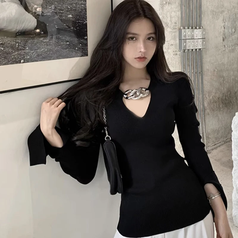 Women Metal Chain Long-sleeved Knitted Tops Autumn And Winter Knitted Sweater