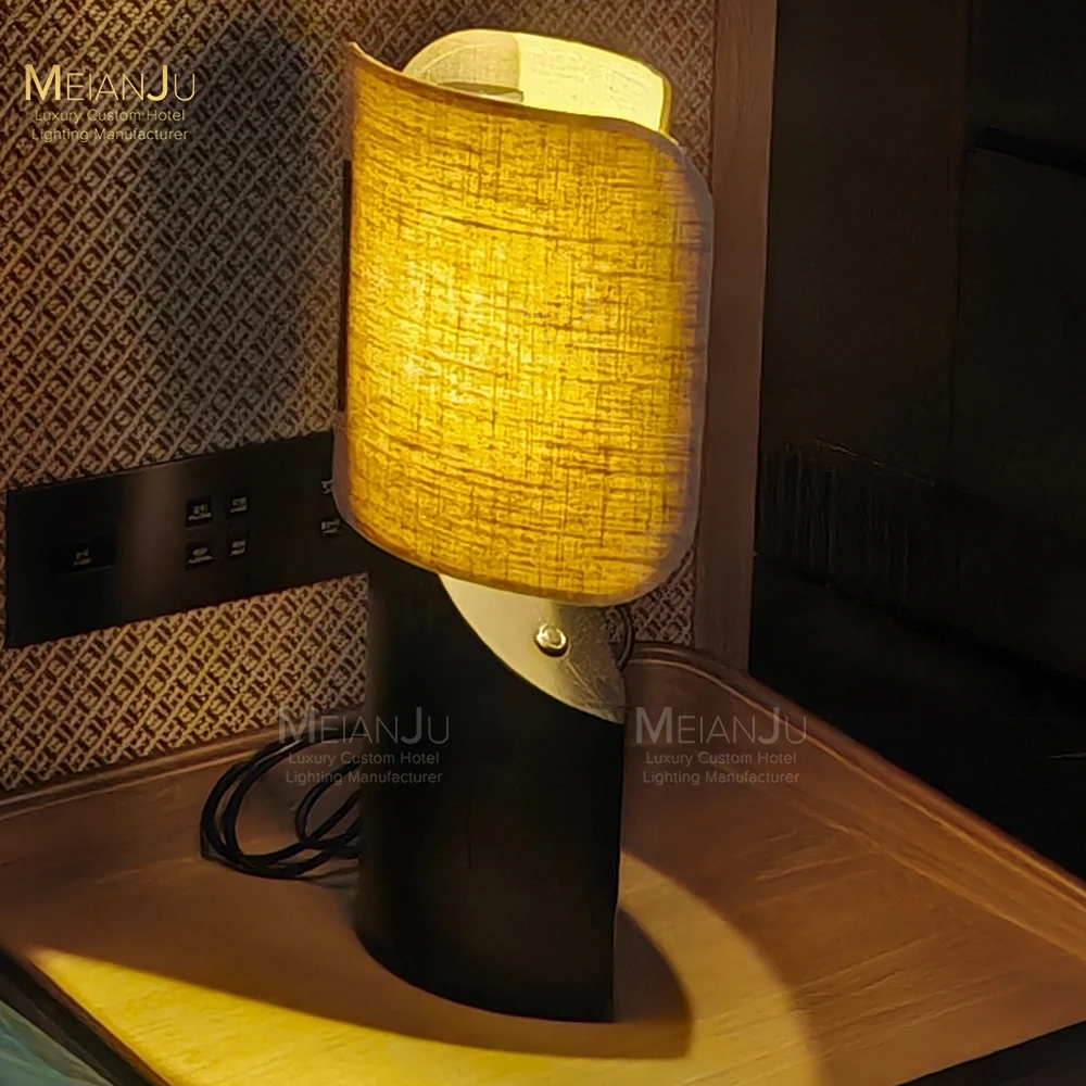 

Classical Hotel Living Room Table Light Bedroom Bedside Villa Decorative Desk Lamp with Flexible Fabric Shade Simple Design
