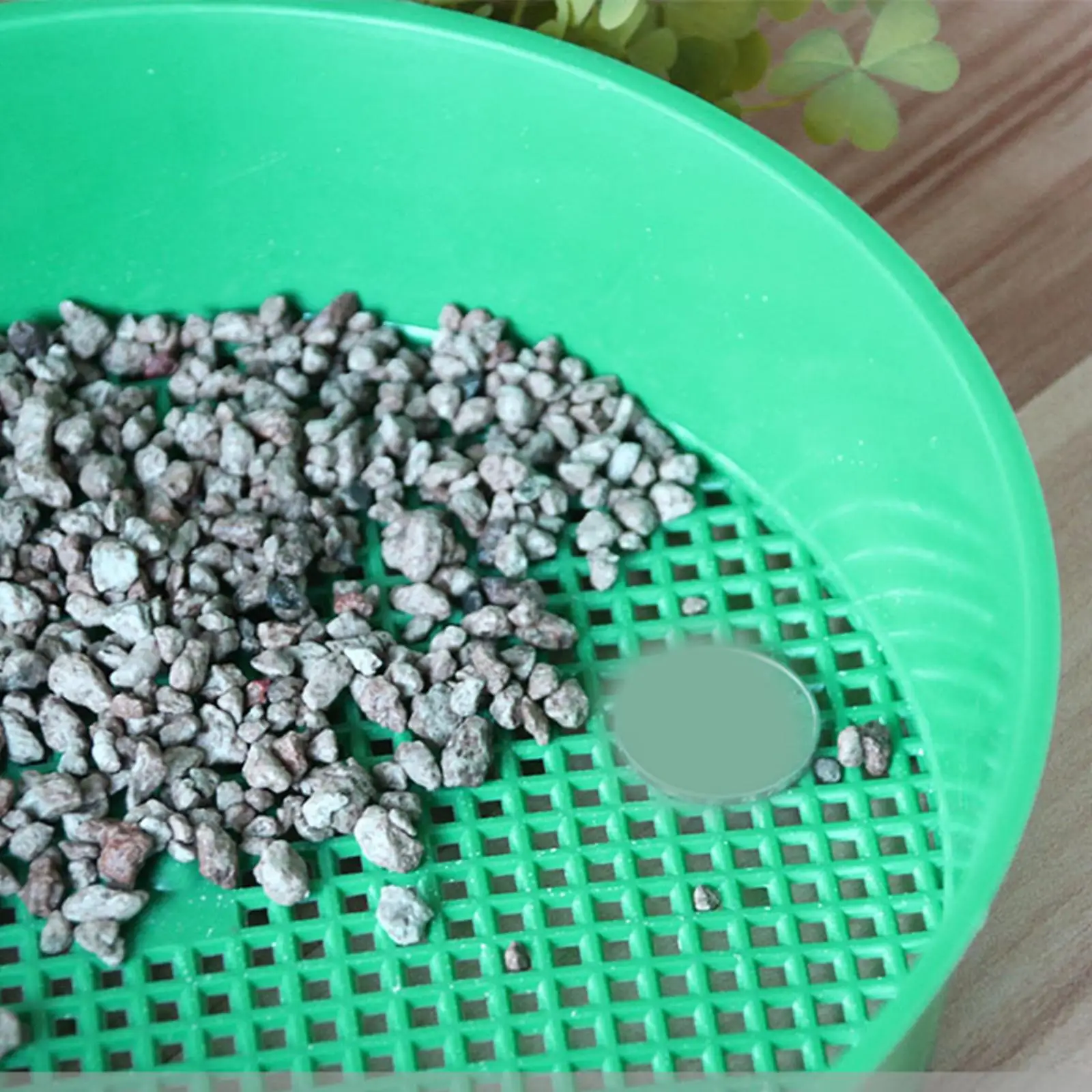 Round Green Soil Sieve Dirt Strainer Screening Garden Tool Gadget for Mini Gardening Tools Outdoor Use
