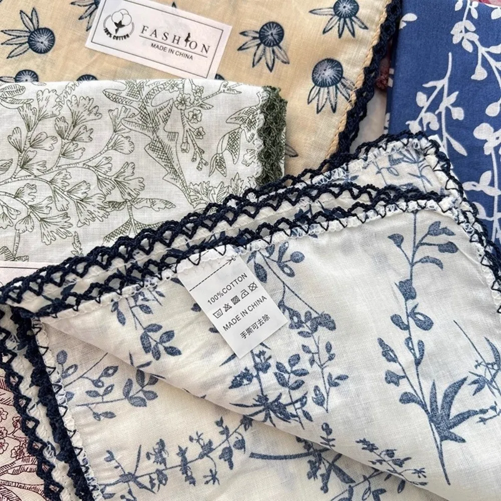 

Versatile Elegant Handkerchief Scarves printing 70x70cm Neck Scarves Breathable Square Shape Head Scarfs for Women