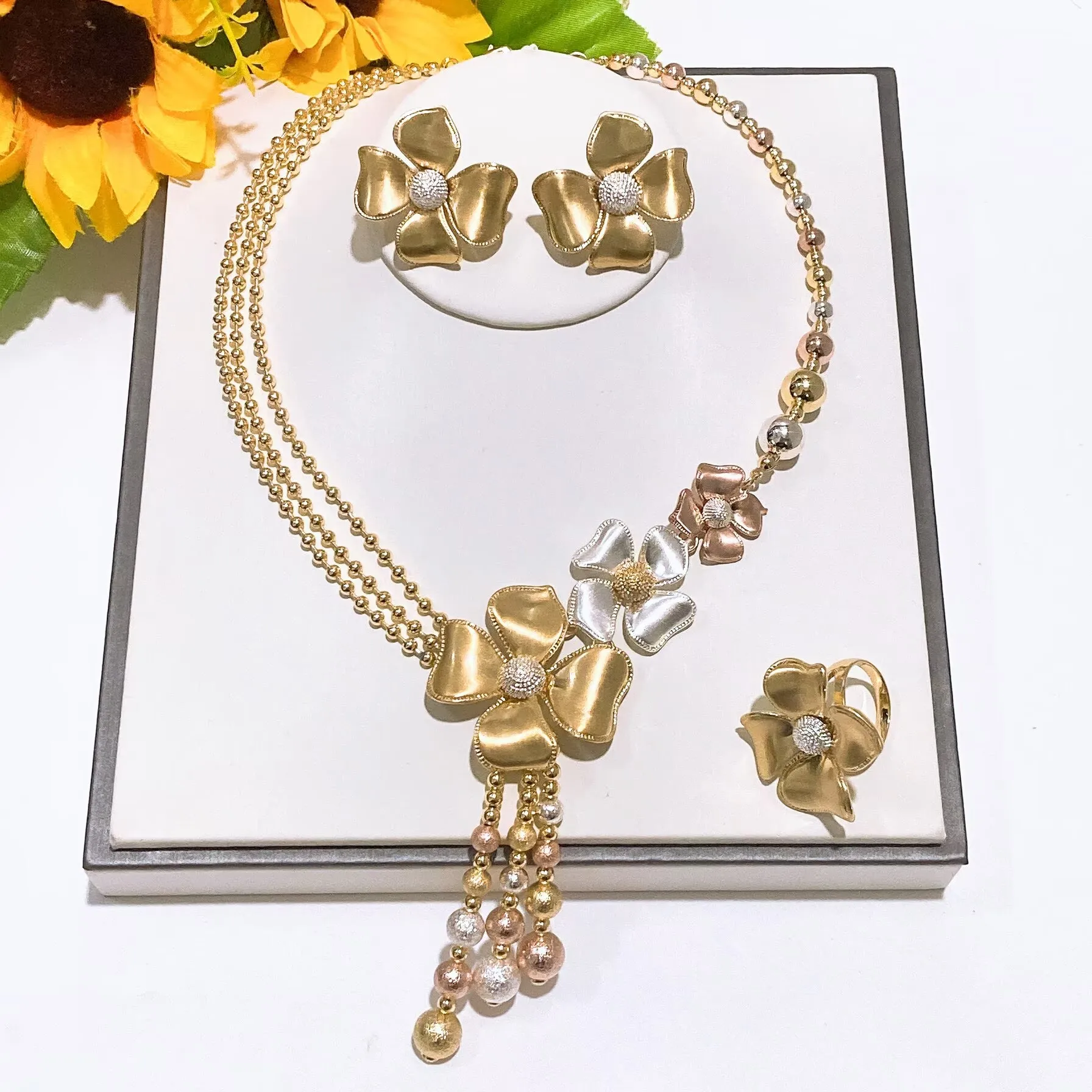 Tri-Tone Floral Jewelry Set Gold Plated Flower Necklace Earrings Ring Set Sparkling Statement Jewelry for Women Party & Wedding