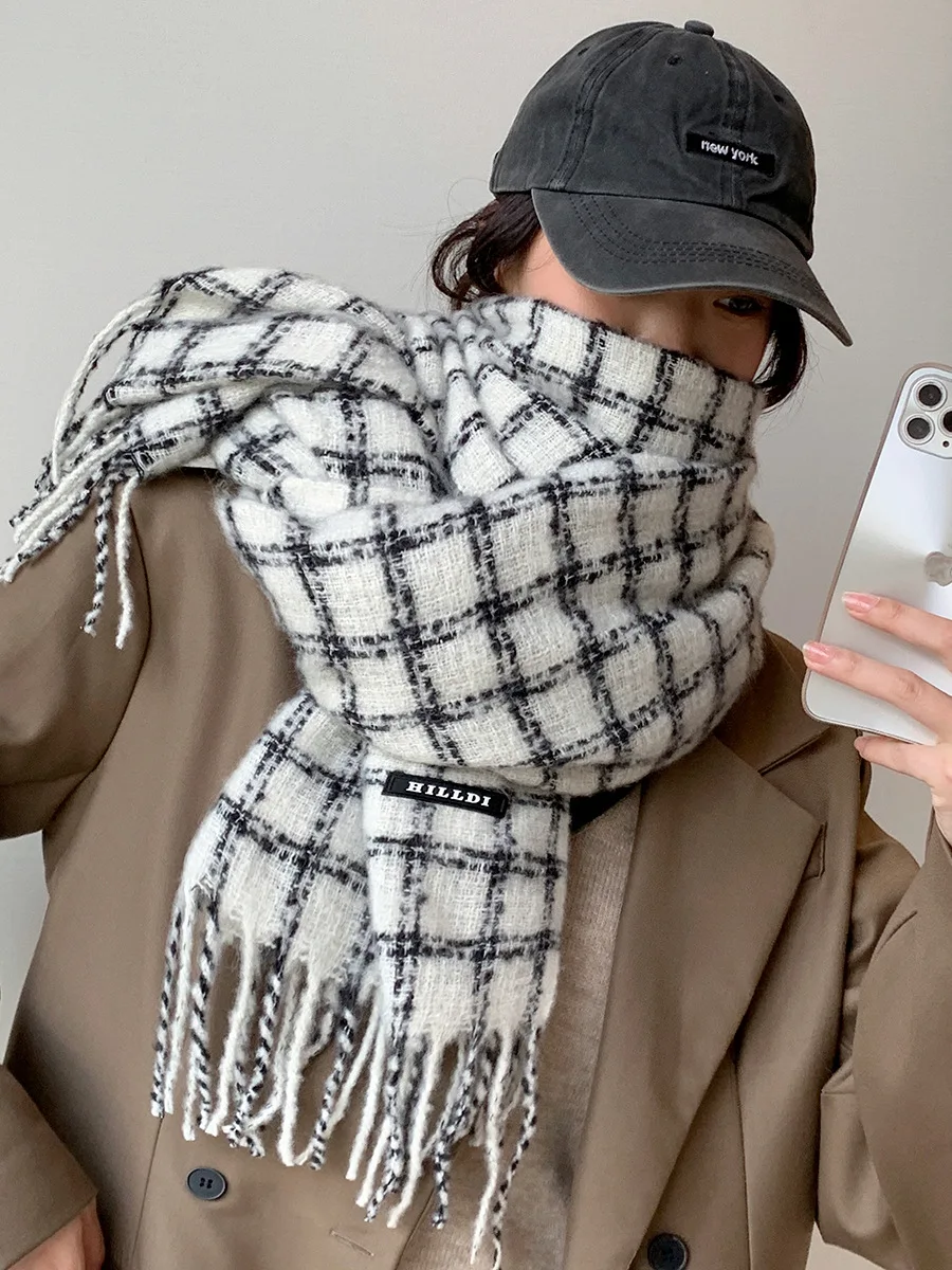 Weiche Luxusmarke Kaschmir Frauen Plaid Schal Winter warme Schal Wrap Pashmina lange Quaste weibliche Foulard dicke Decke Pareo