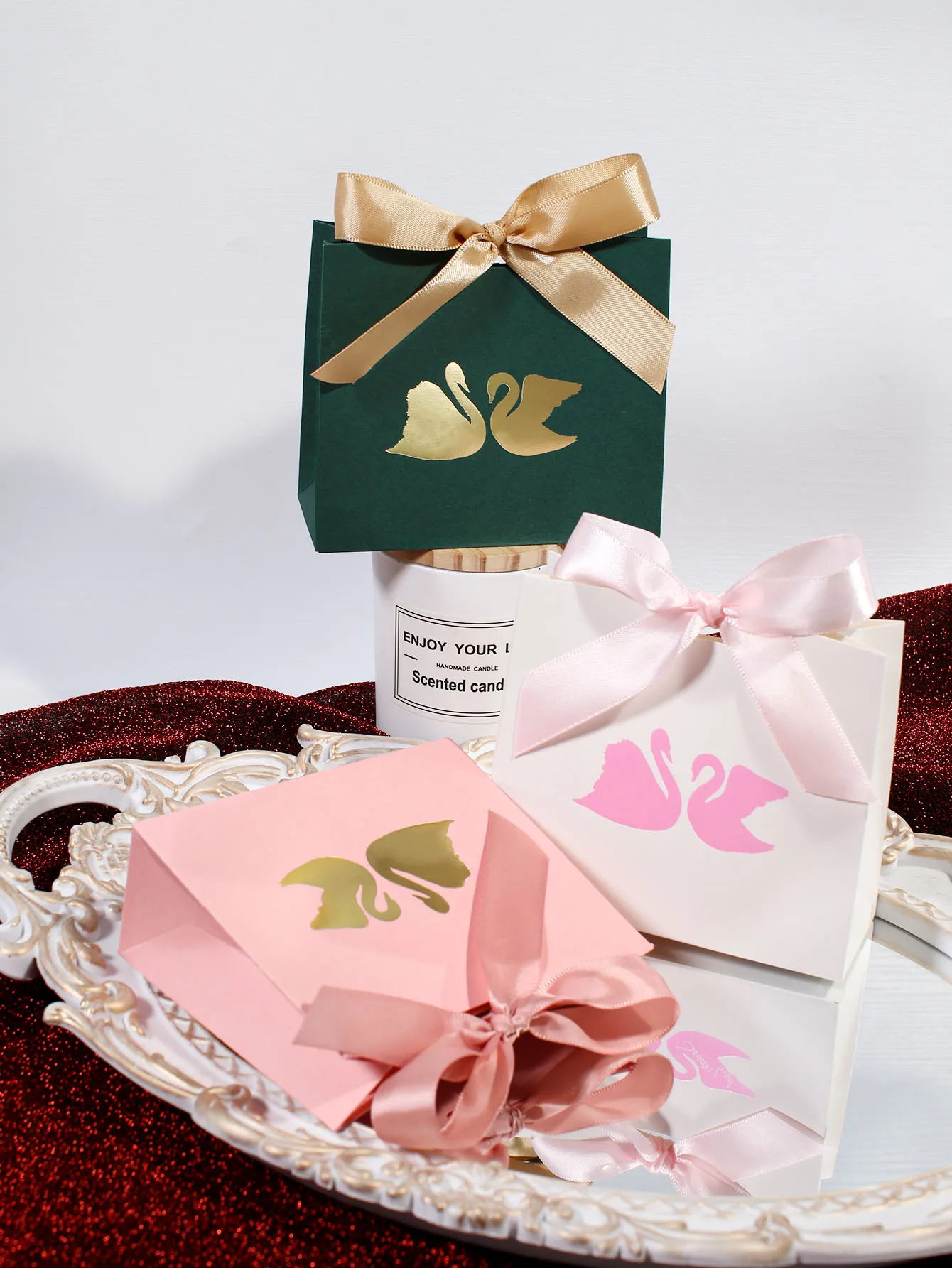 

Wedding candy packaging box Valentine's Day bride groom swan ribbon gift box Thank you for party decoration