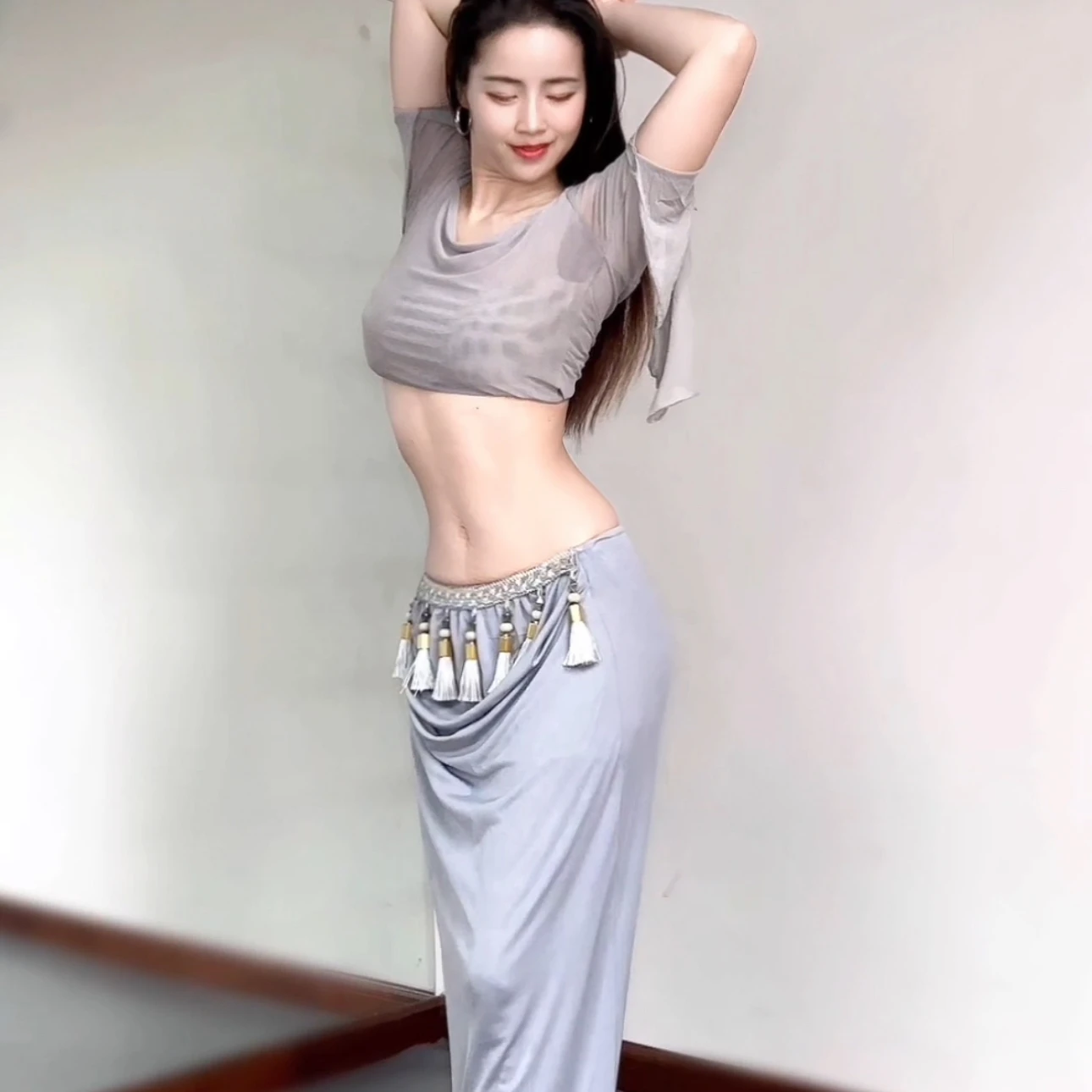 Ensemble de danse du ventre en maille, haut à manches longues + jupe longue Sexy + ceinture à pampilles, vêtements d'entraînement professionnel de danse orientale, 3 pièces, nouvelle collection