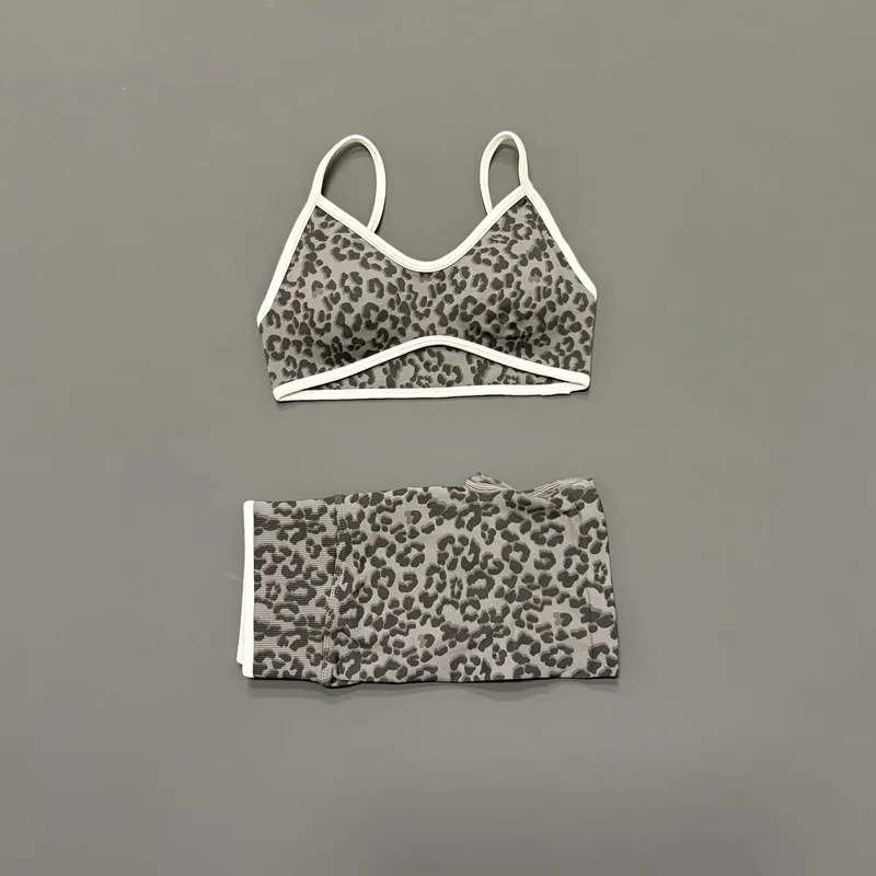 2-teiliges Sportset mit Leopardenmuster für Damen, nahtloser Yoga-BH & High-Waist-Shorts mit Scrunch-Effekt, Fitness-Outfit, Slim Fit