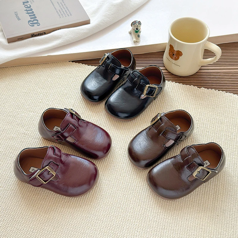

PU Shoes for Girls in Spring and Autumn Solid Color Non-slip Toddlers with Buckles and Comfortable Soft-soled Casual Flat Shoes.