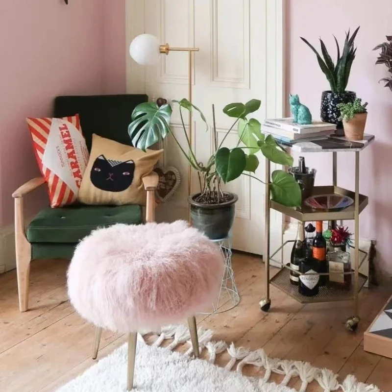 

PK47: Lamb Wool Dressing Stool, Removable Cushion, Footrest for Living Room, Shoe Changing Stool, Cozy Pink Bedroom Seat