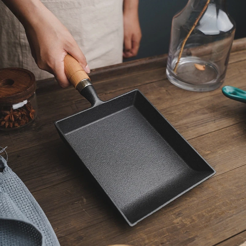 Mini sartén cuadrada de hierro fundido antiadherente para tortilla japonesa, sartén para huevos para uso doméstico, cocina, comedor, Bar, utensilios de cocina, buenos muebles