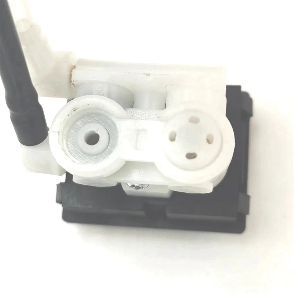 

Эффективный и удобный 20530447 / 20530448 Комплект регулировки клапана управления седлом для грузовиков VOLVO FM9/FM12/FMX отличное качество