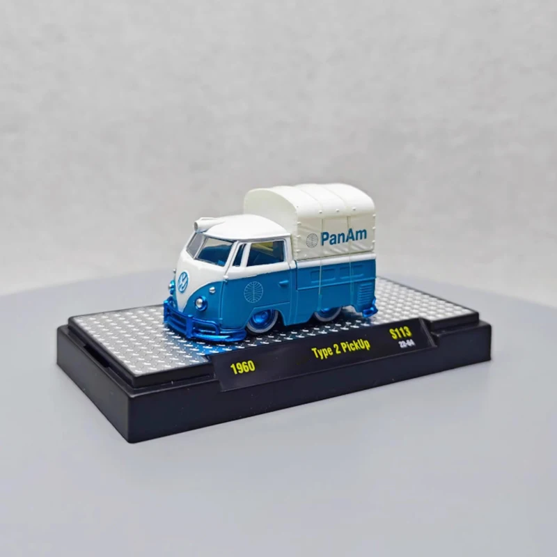 

M2 Machines 1: 64 Scale 1960 Type 2 PickUp Alloy Car Model Static Collection Decorated Holiday Gifts Toys